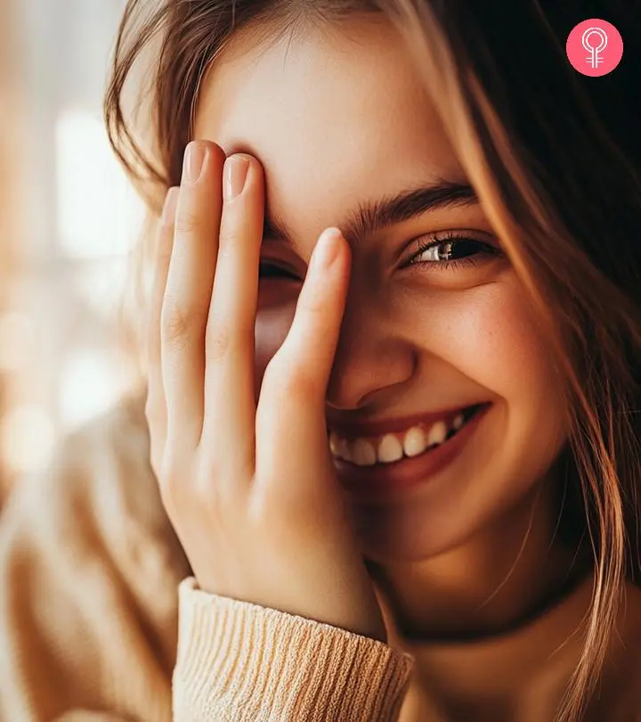 Phụ nữ dễ thương đỏ mặt khi nói chuyện sex là người có nhu cầu sinh lý cao